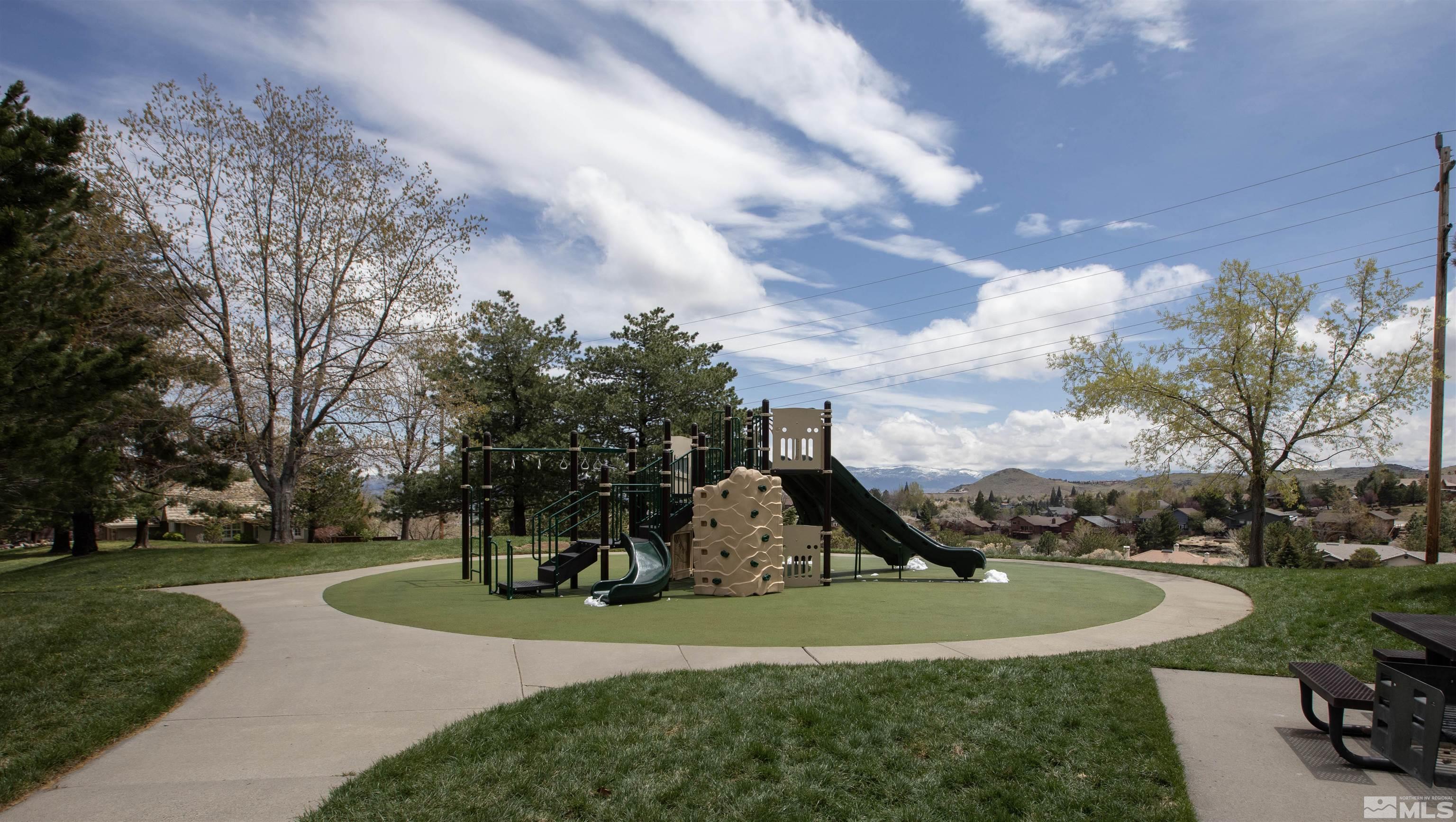 2285 Silver Ridge Drive Reno, NV 89509 - Photo 16 of 19 a park view