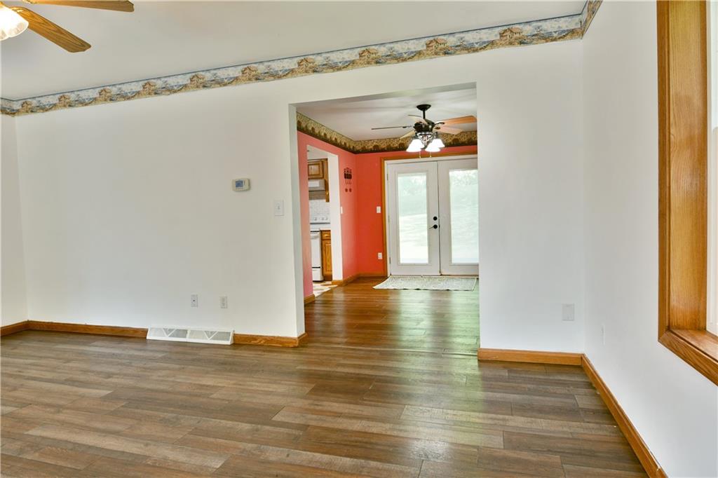 7715 Lamor Road Mercer, PA 16137 - Photo 11 of 50