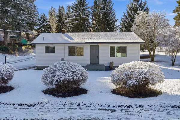 $219,900 | 405 Mc Coy Street, Oakesdale, WA 99158