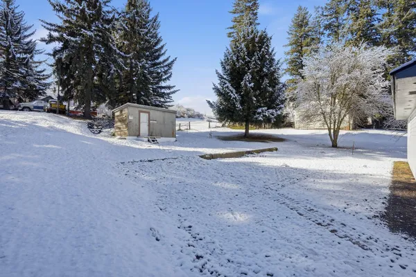 $219,900 | 405 Mc Coy Street, Oakesdale, WA 99158