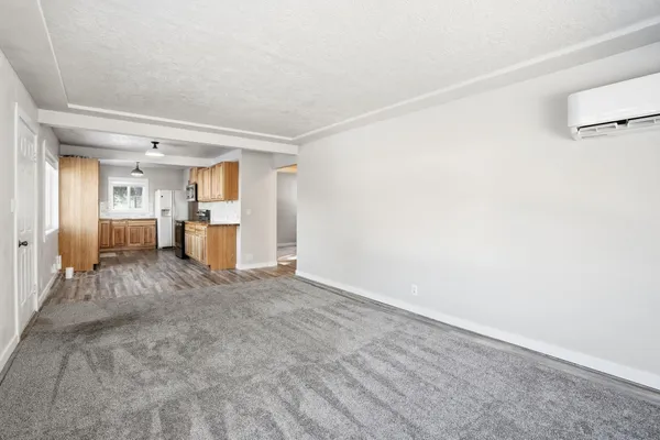 $219,900 | 405 Mc Coy Street, Oakesdale, WA 99158