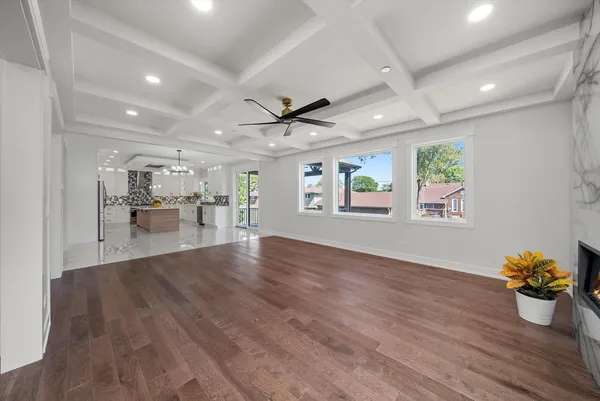 $975,000 | 10441 South 83rd Avenue, Palos Hills, IL 60465