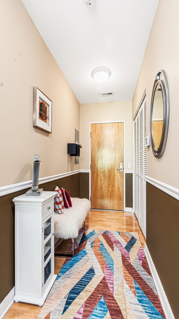 2220 West Maypole Avenue, Unit 202 Chicago, IL 60612 - Photo 20 of 24