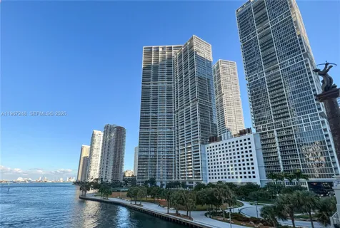 $530,000 | 495 Brickell Avenue, Unit 1608, Miami, FL 33131