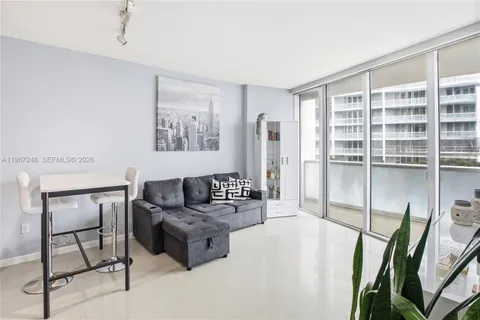 $530,000 | 495 Brickell Avenue, Unit 1608, Miami, FL 33131