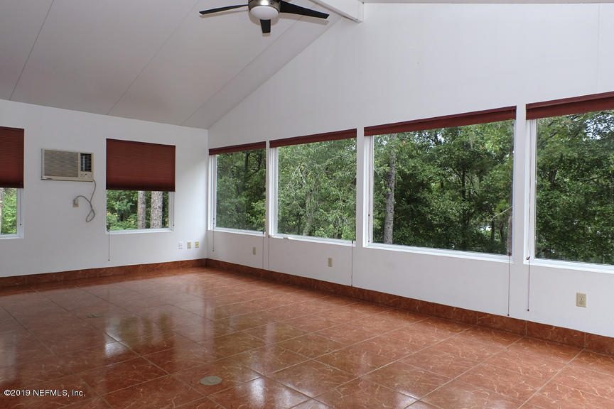 6345 Little Lake Geneva Road Keystone Heights, FL 32656 - Photo 8 of 36 Inclosed Deck