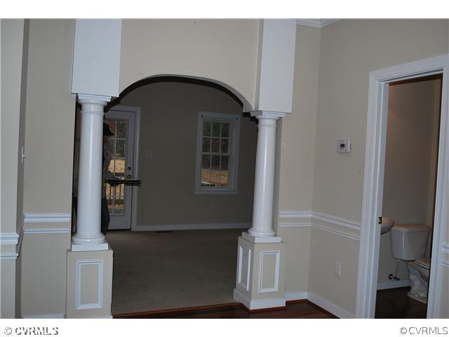 2230 Meadow Road Sandston, VA 23150 - Photo 4 of 11 Foyer