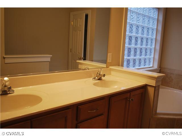 2230 Meadow Road Sandston, VA 23150 - Photo 7 of 11 Master Bath