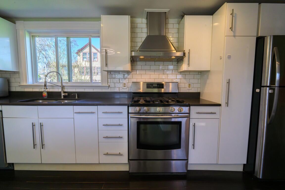 399 Buck Street Bangor, ME 04401 - Photo 14 of 44 399 Buck St_Interior_PWI04292604282026_0
