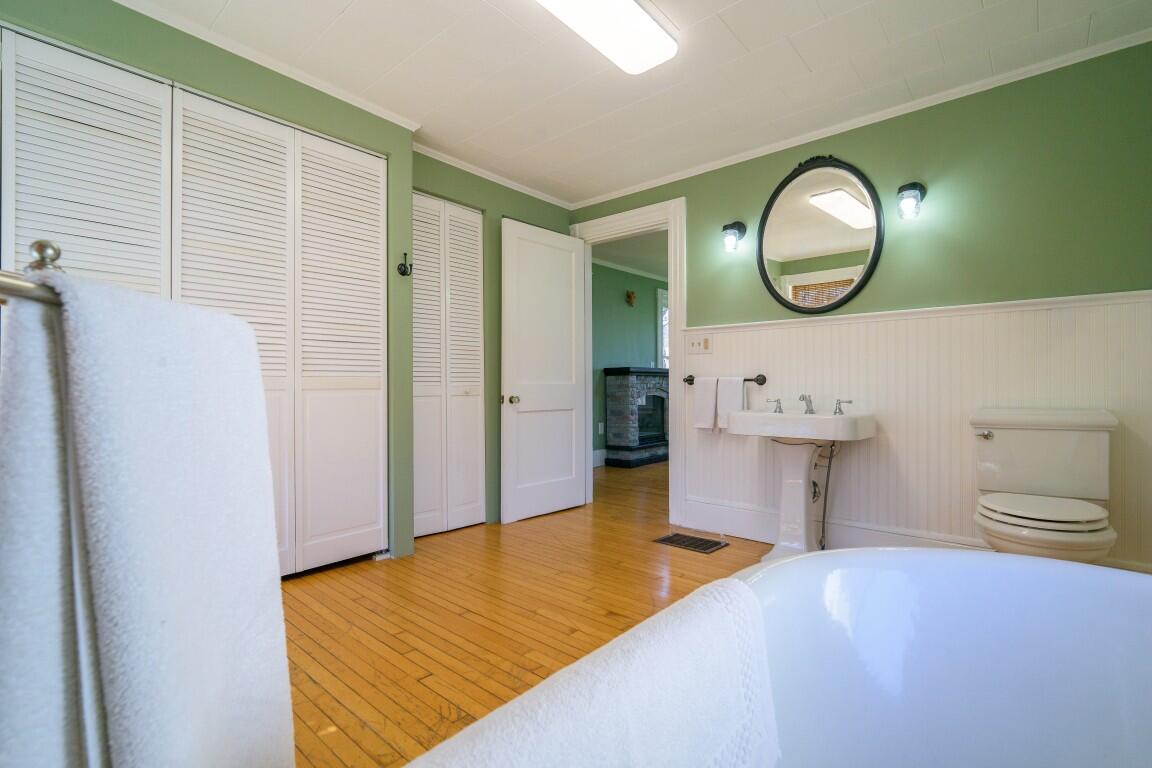 399 Buck Street Bangor, ME 04401 - Photo 20 of 44 399 Buck St_Interior_PWI04292604282026_0