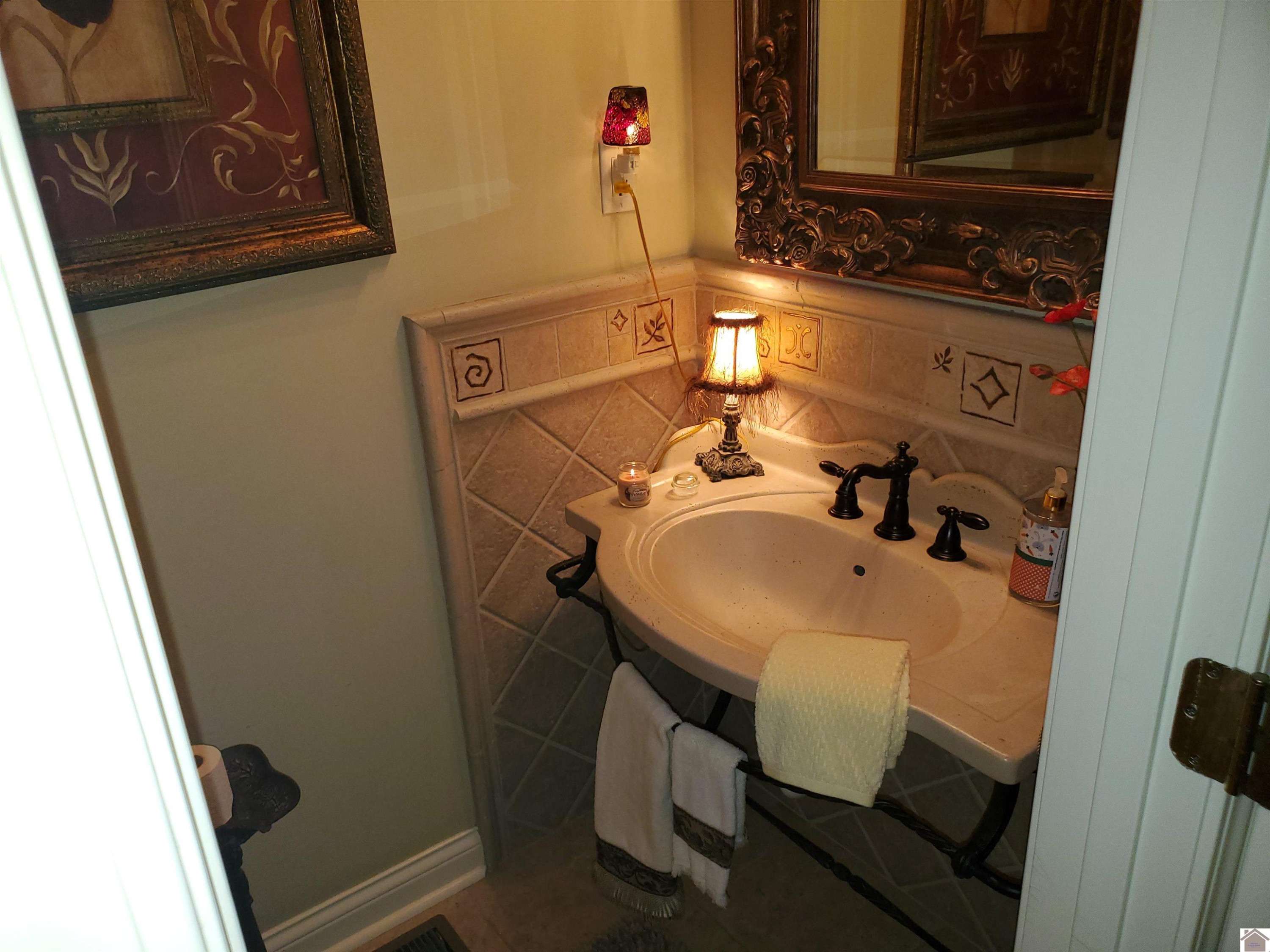 170 Spring Valley Cove Paducah, KY 42003 - Photo 10 of 24 Photo 10
