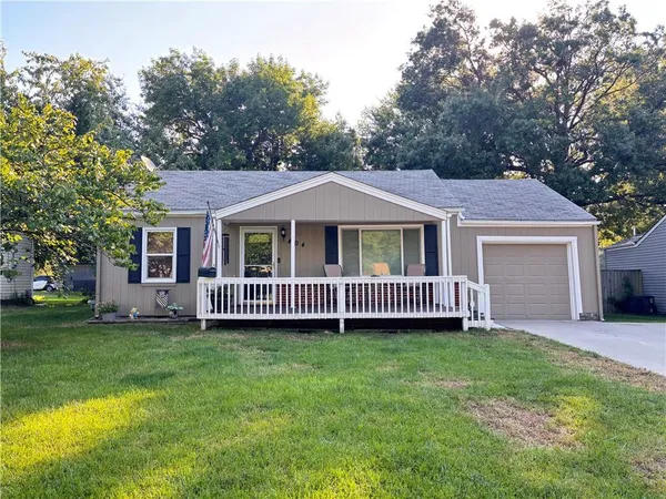 $265,000 | 404 South Church Street, Olathe, KS 66061