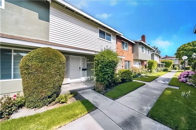 $815,000 | 15916 Sterling Court, Fountain Valley, CA 92708