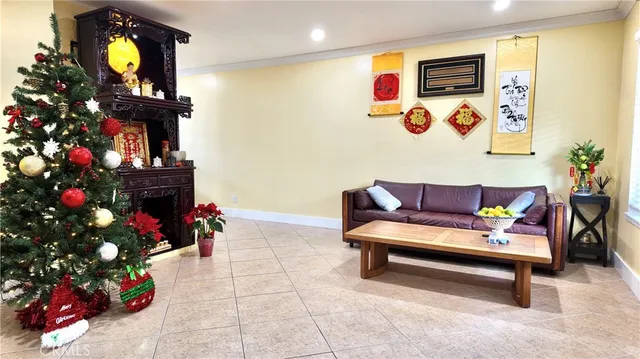 $815,000 | 15916 Sterling Court, Fountain Valley, CA 92708