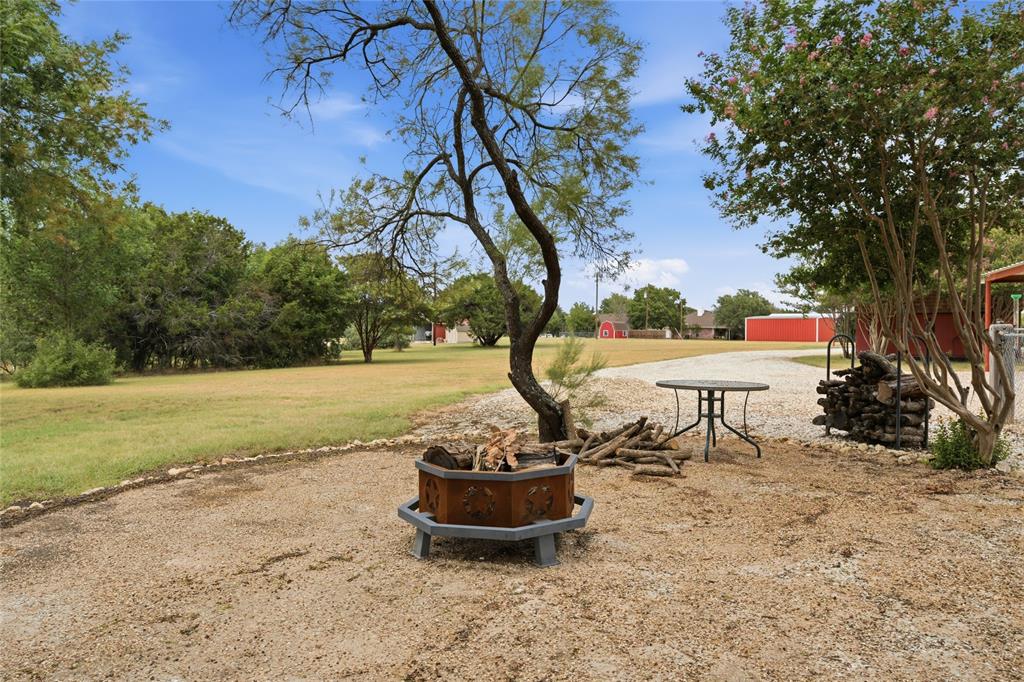 180 Bend Of The Bosque Road China Spring, TX 76633 - Photo 15 of 35