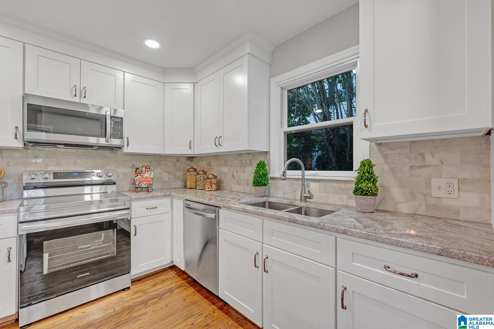 5828 Southhall Road Birmingham, AL 35213 - Photo 11 of 25