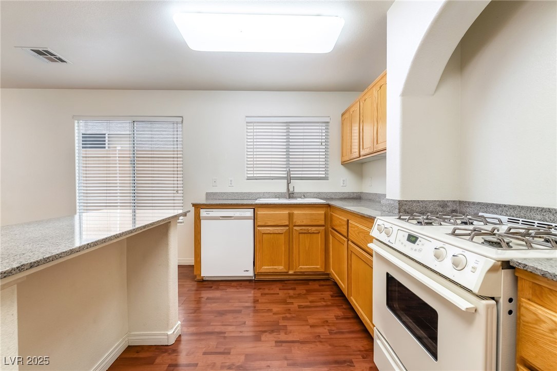 7275 Phlox Road Las Vegas, NV 89113 - Photo 15 of 33