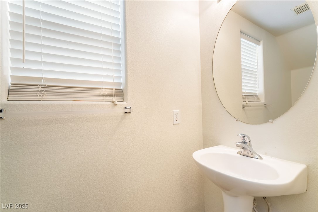 7275 Phlox Road Las Vegas, NV 89113 - Photo 16 of 33