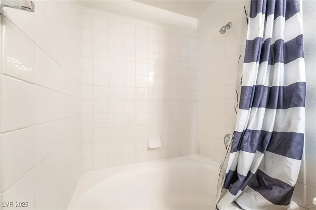 $1,800 | 7275 Phlox Road, Las Vegas, NV 89113