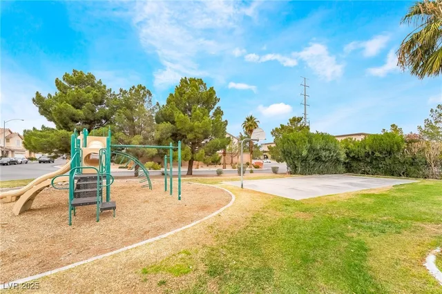 $1,800 | 7275 Phlox Road, Las Vegas, NV 89113