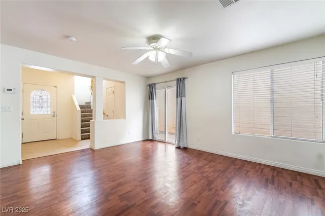 $1,800 | 7275 Phlox Road, Las Vegas, NV 89113