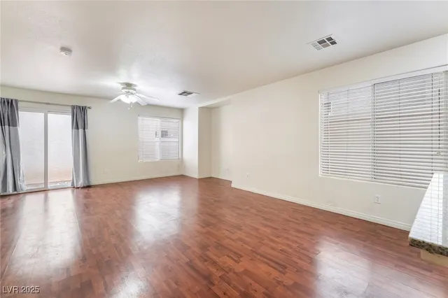 $1,800 | 7275 Phlox Road, Las Vegas, NV 89113