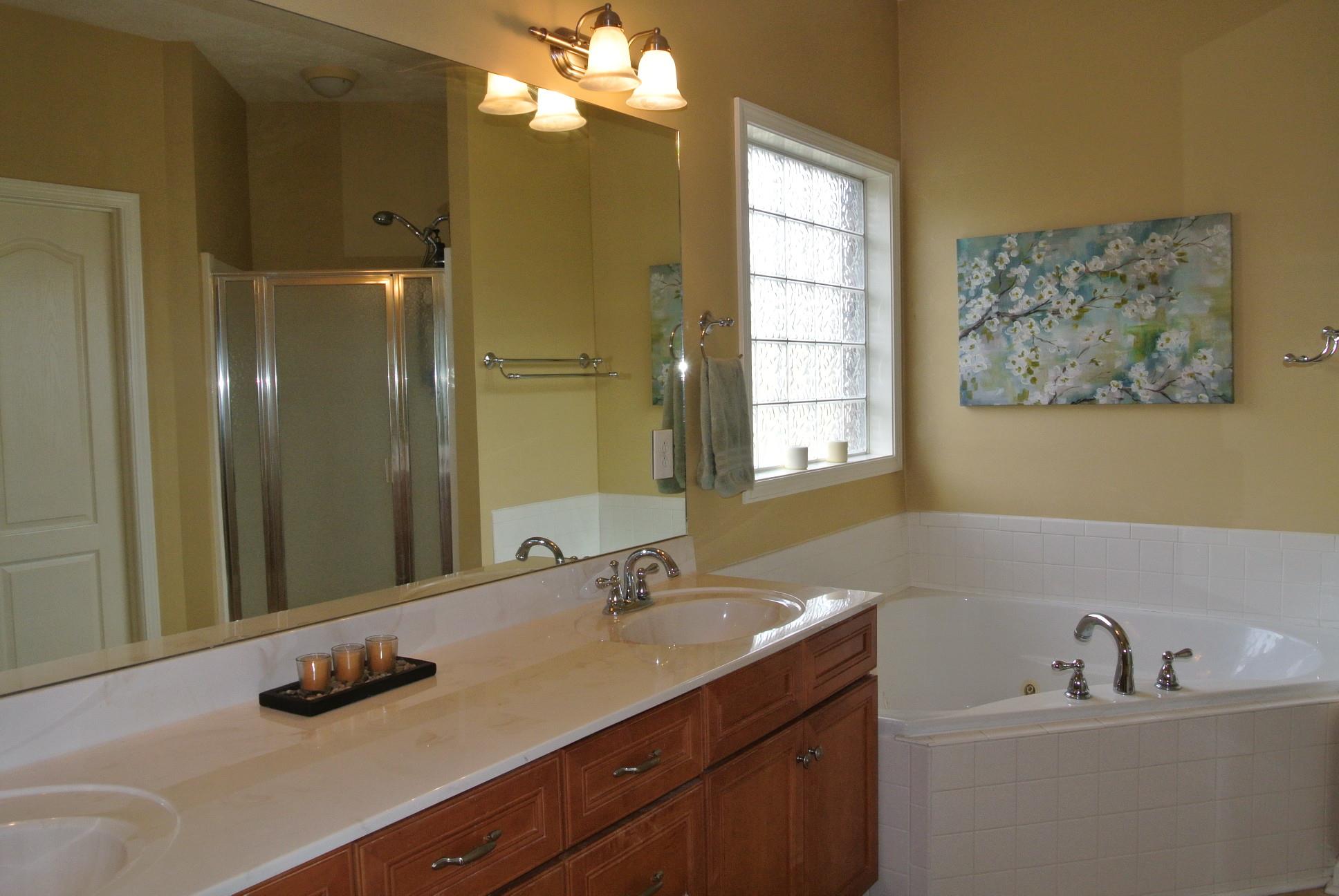 982 South Ridge Trail Clarksville, TN 37043 - Photo 12 of 25 Gallery Image 12