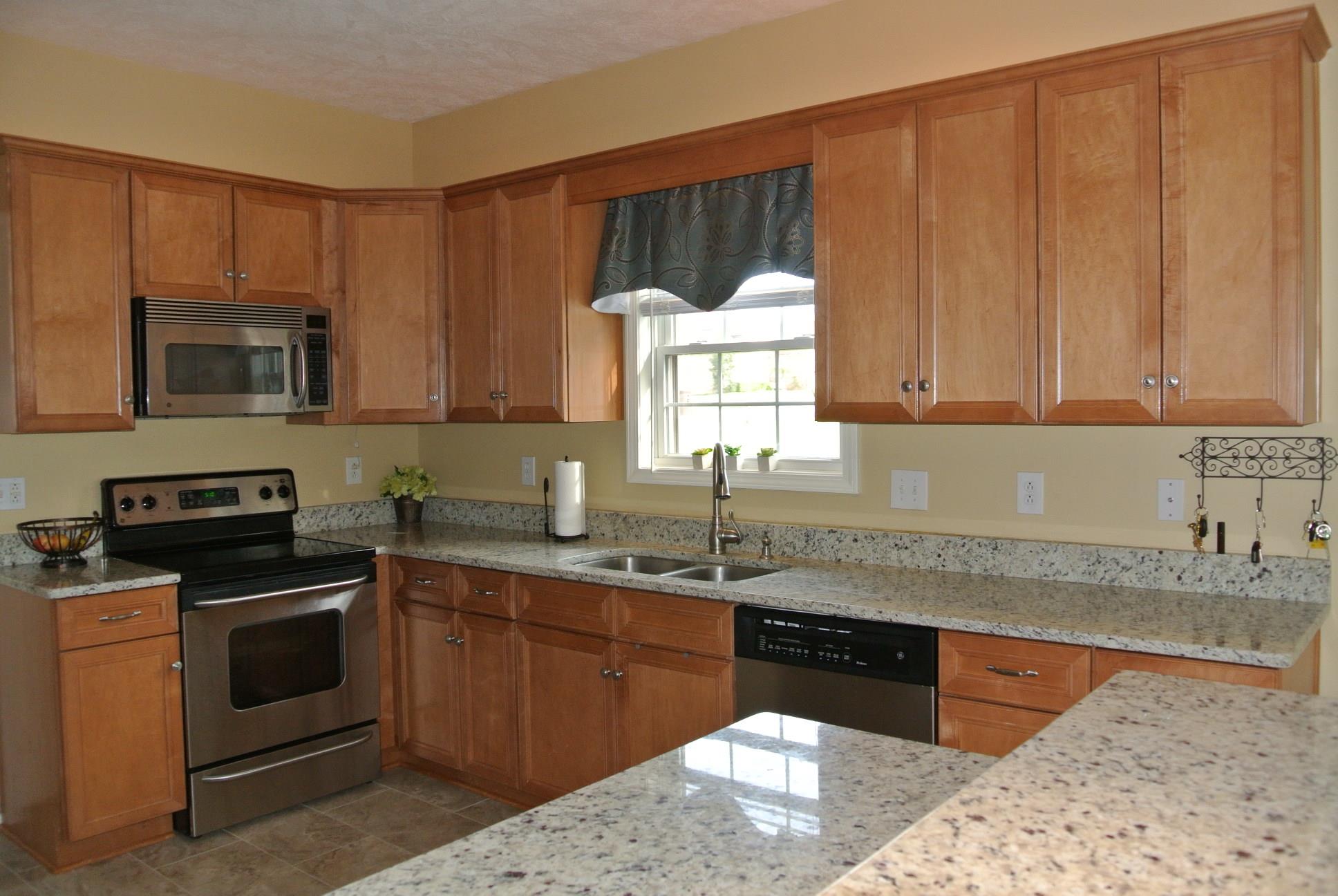 982 South Ridge Trail Clarksville, TN 37043 - Photo 4 of 25 Gallery Image 4