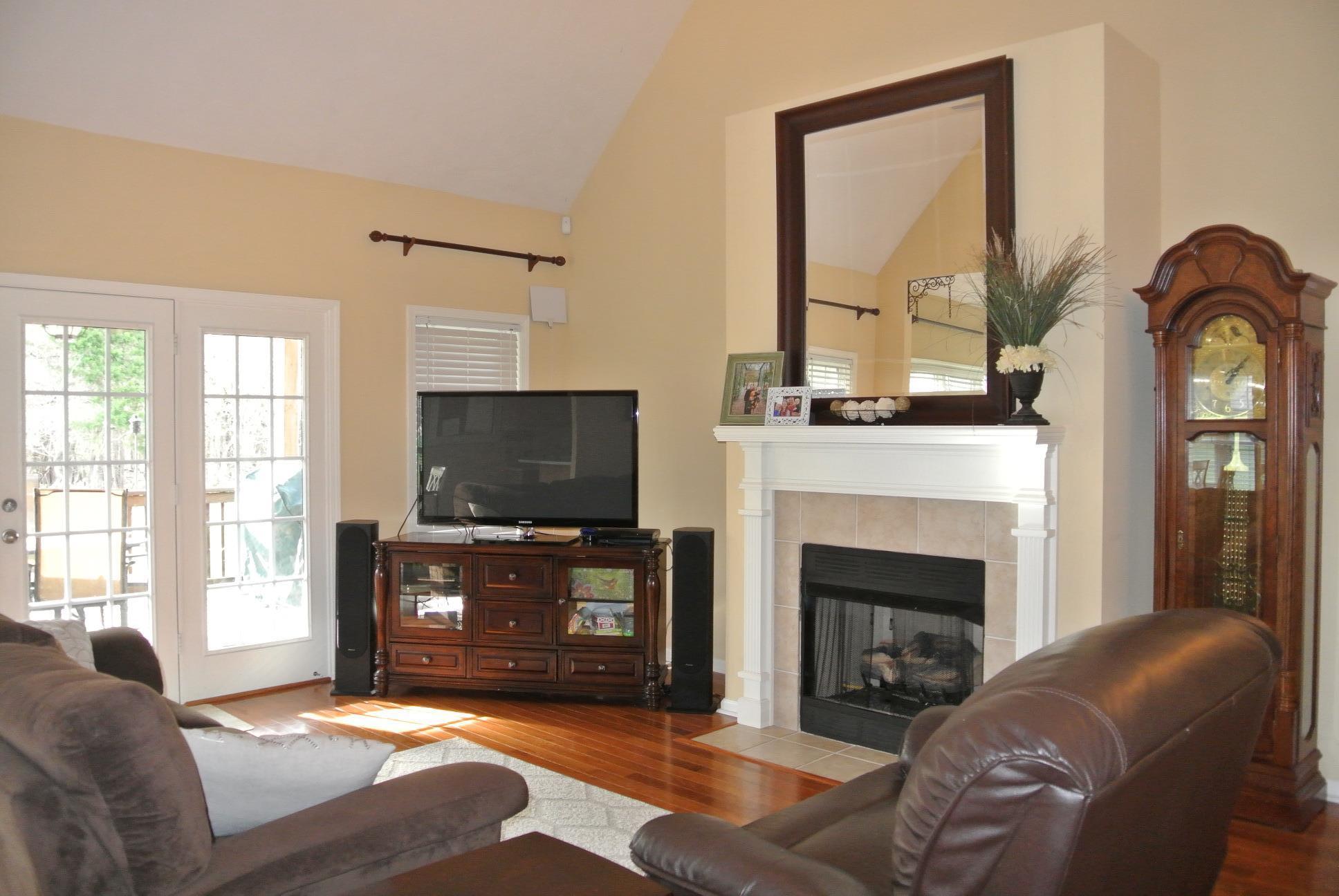 982 South Ridge Trail Clarksville, TN 37043 - Photo 8 of 25 Gallery Image 8