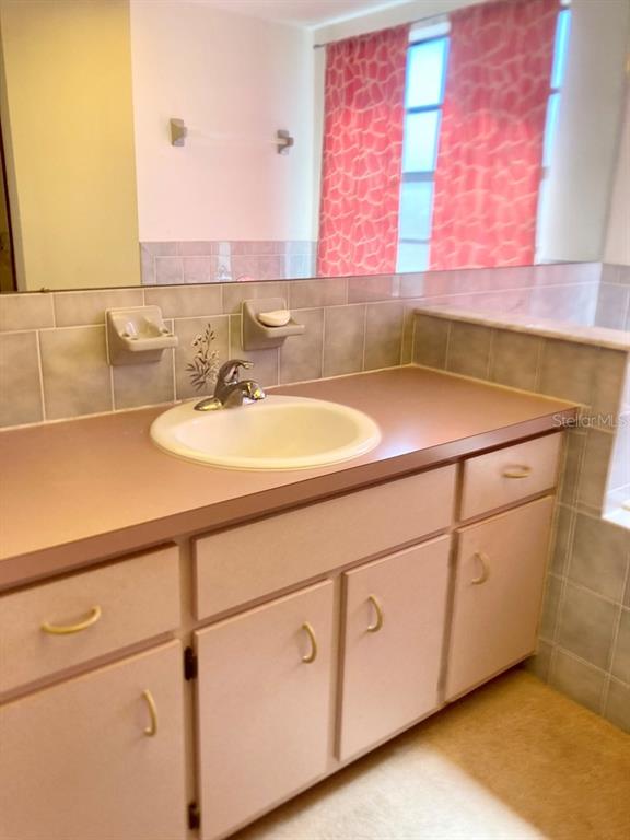 2433 Waterfall Drive Spring Hill, FL 34608 - Photo 14 of 28