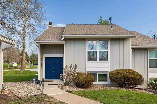 $197,900 | 5735 North Oregon Avenue, Kansas City, MO 64151