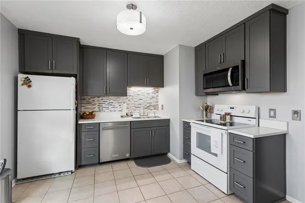 $197,900 | 5735 North Oregon Avenue, Kansas City, MO 64151