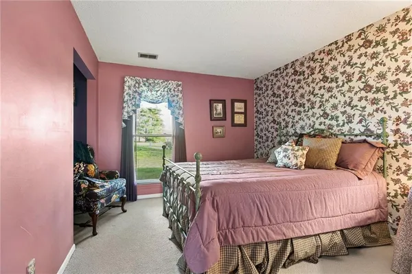 $197,900 | 5735 North Oregon Avenue, Kansas City, MO 64151