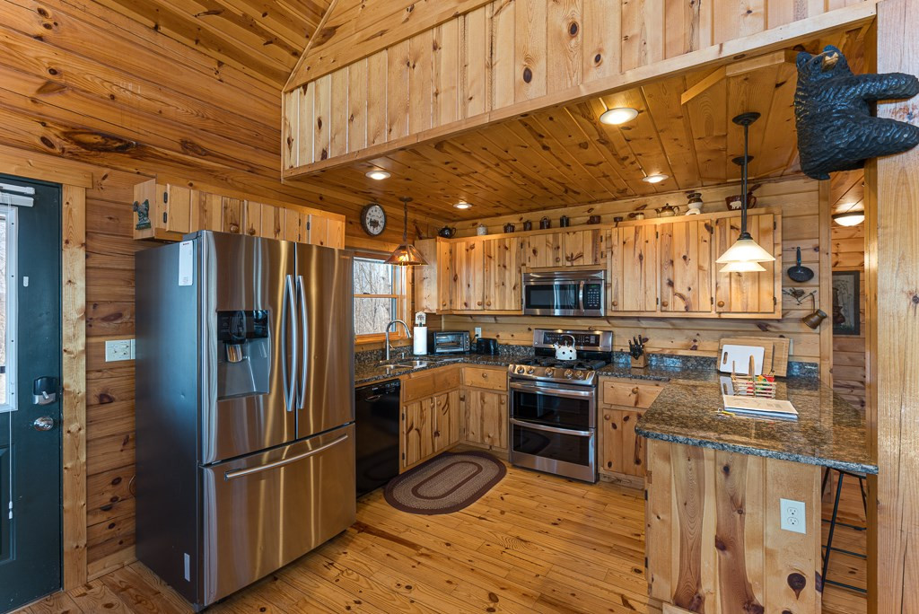 310 Treehouse Trail Murphy, NC 28906 - Photo 16 of 63 Gallery Image 16