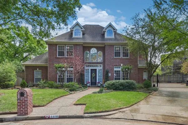 $1,499,000 | 2318 Pinefield Lane, Houston, TX 77063