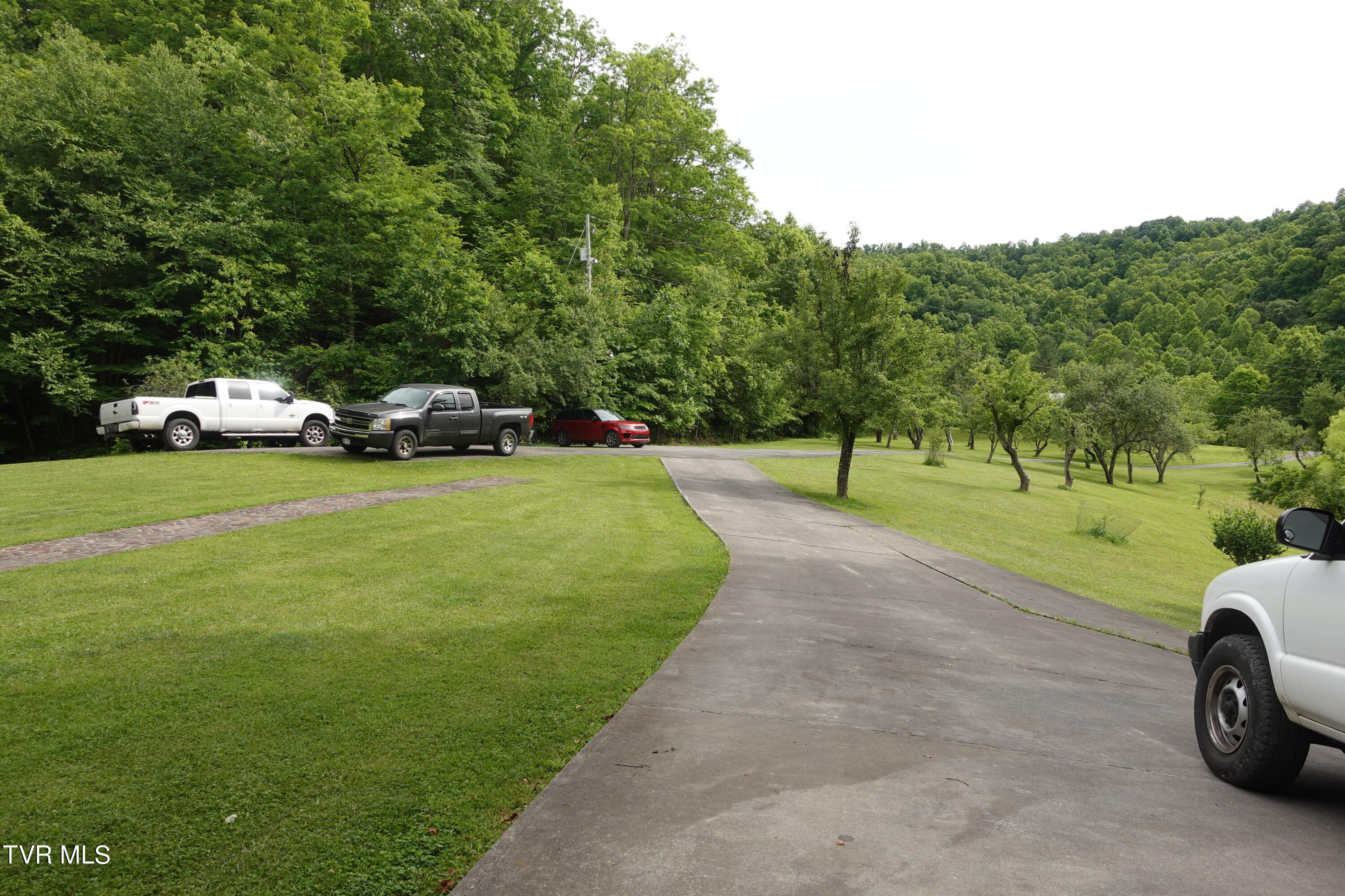 639 Dream Farm Road Birchleaf, VA 24220 - Photo 58 of 153 DSC00239
