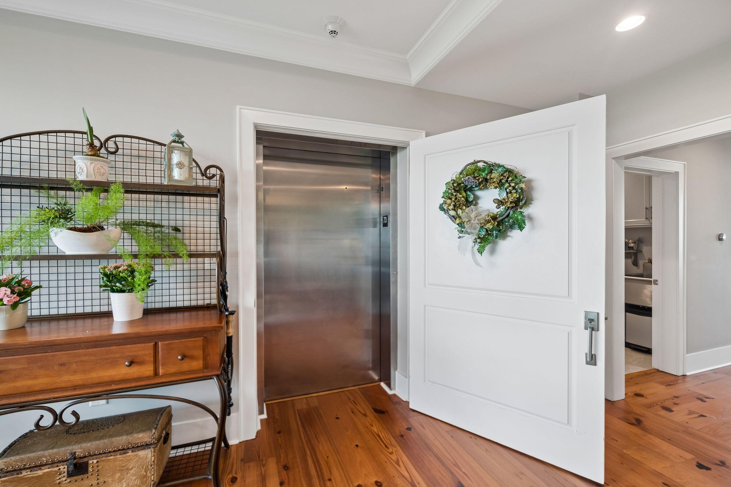 155 Wingo Way, Unit 473 Mount Pleasant, SC 29464 - Photo 5 of 74 155WingoWay473-KeenEyeMarketing-012