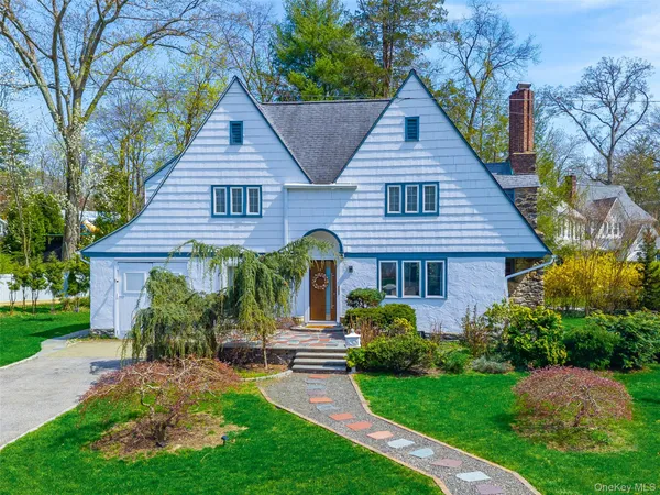 $8,700 | 166 Valley Stream Road East, Larchmont, NY 10538