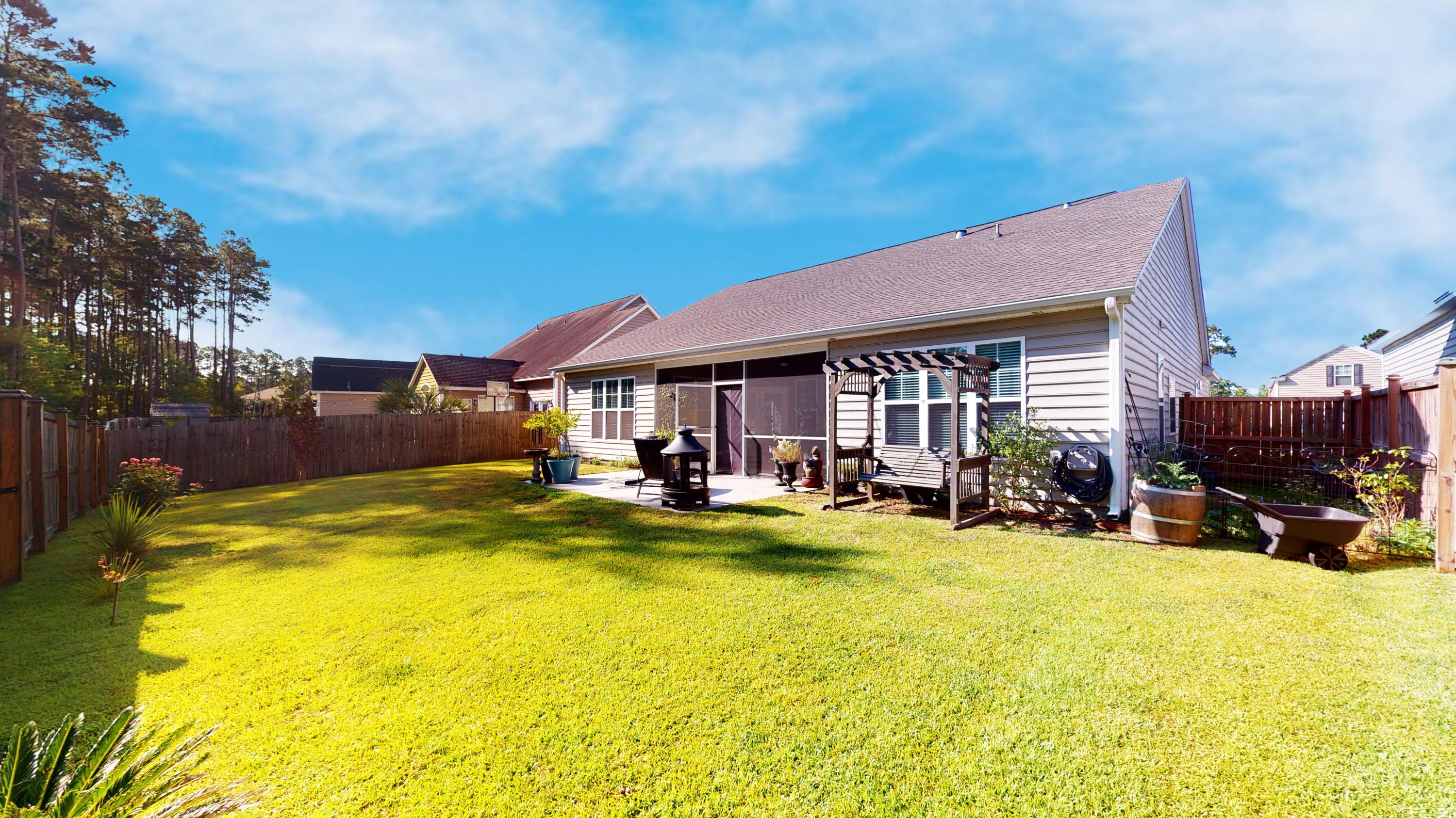 357 Decatur Drive Summerville, SC 29486 - Photo 5 of 29 back1
