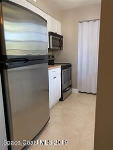 2220 Flower Tree Circle Melbourne, FL 32935 - Photo 4 of 7 kitchen