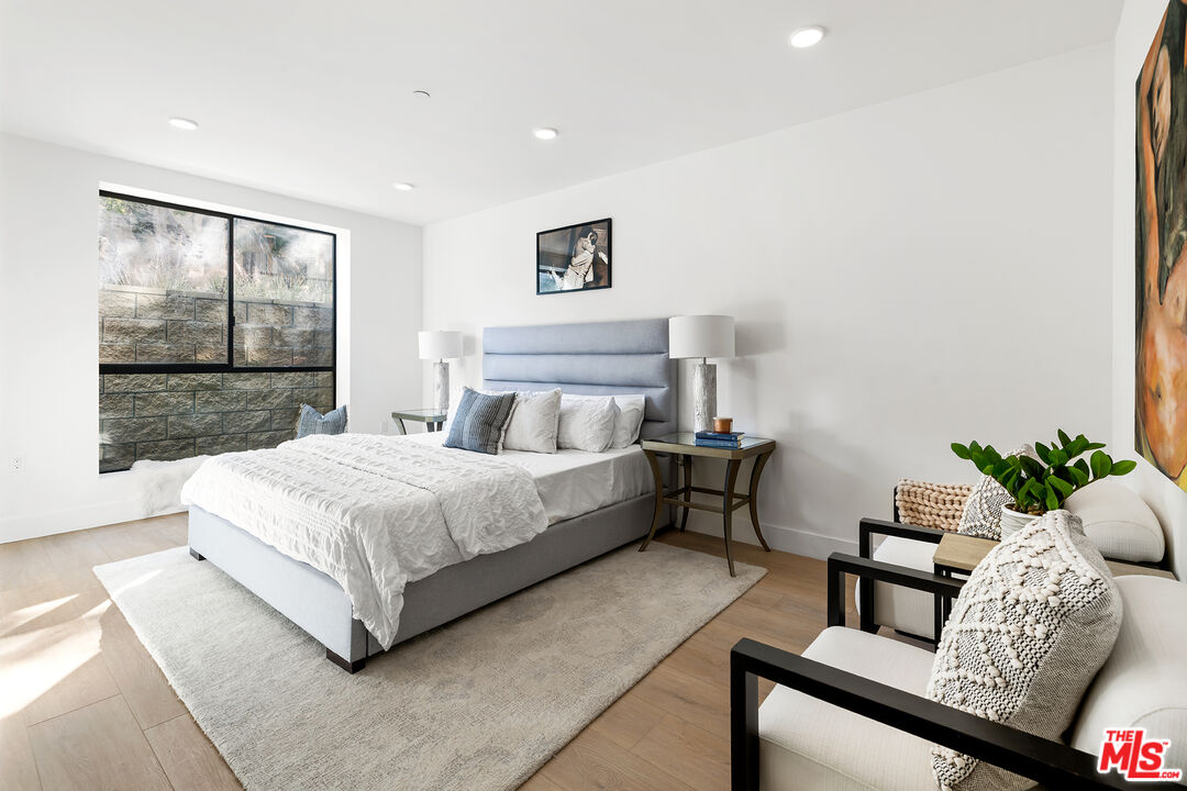 3651 Regal Place, Unit 102 Los Angeles, CA 90068 - Photo 11 of 27