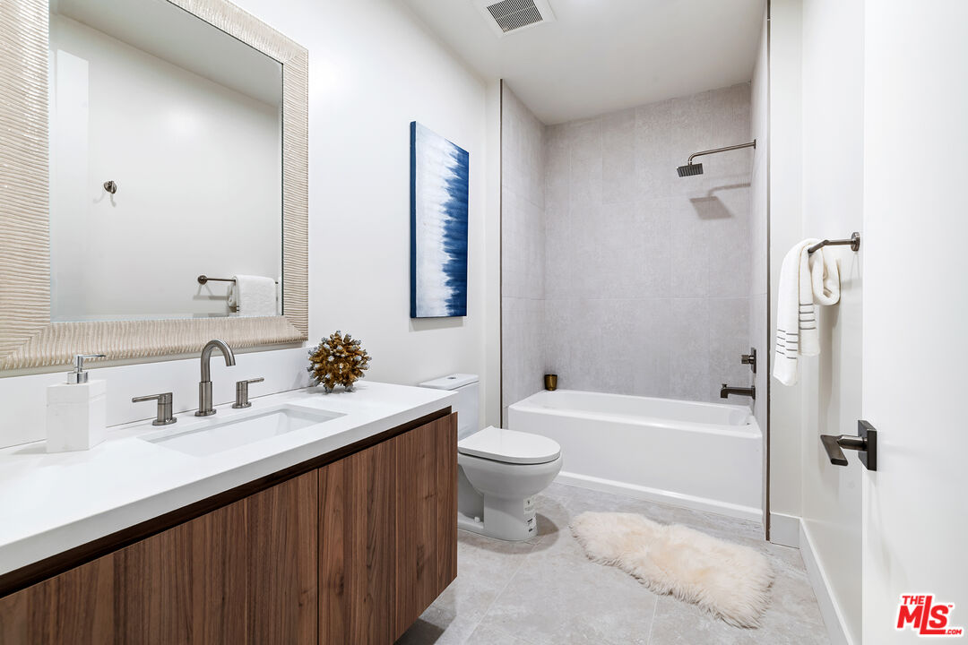 3651 Regal Place, Unit 102 Los Angeles, CA 90068 - Photo 16 of 27