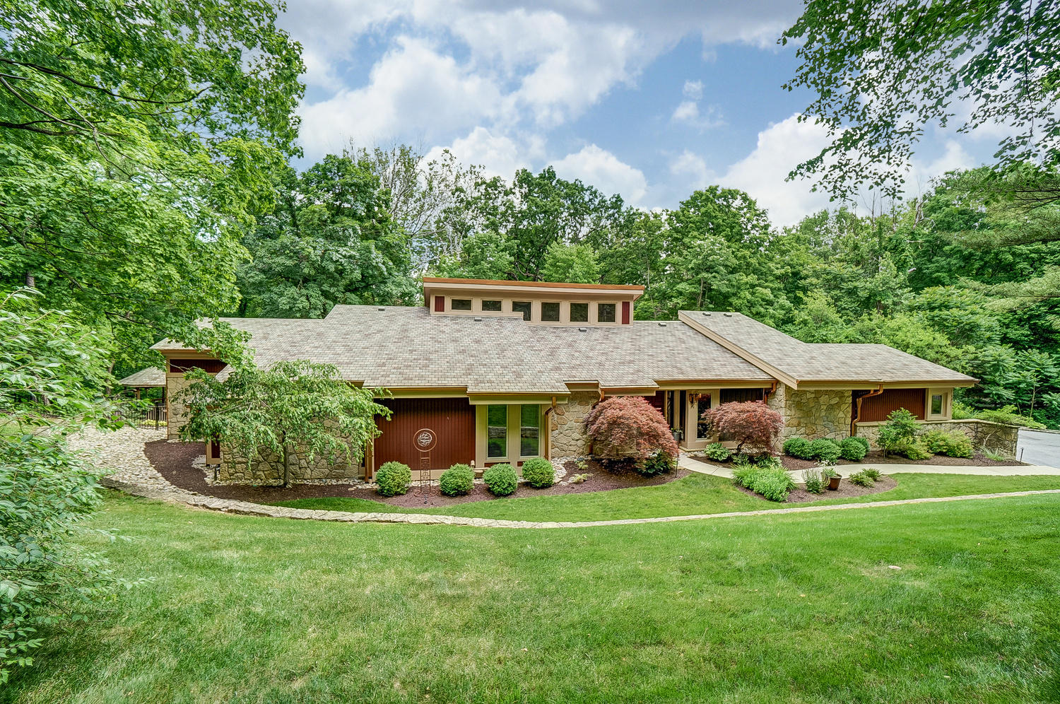 1521 Runnymede Road Dayton, OH 45419 - Photo 9 of 86