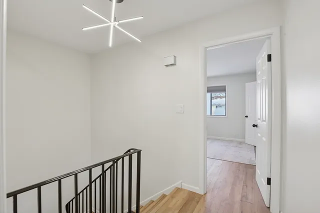 $329,900 | 625 Breakers Point, Schaumburg, IL 60194