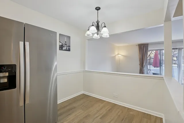 $329,900 | 625 Breakers Point, Schaumburg, IL 60194