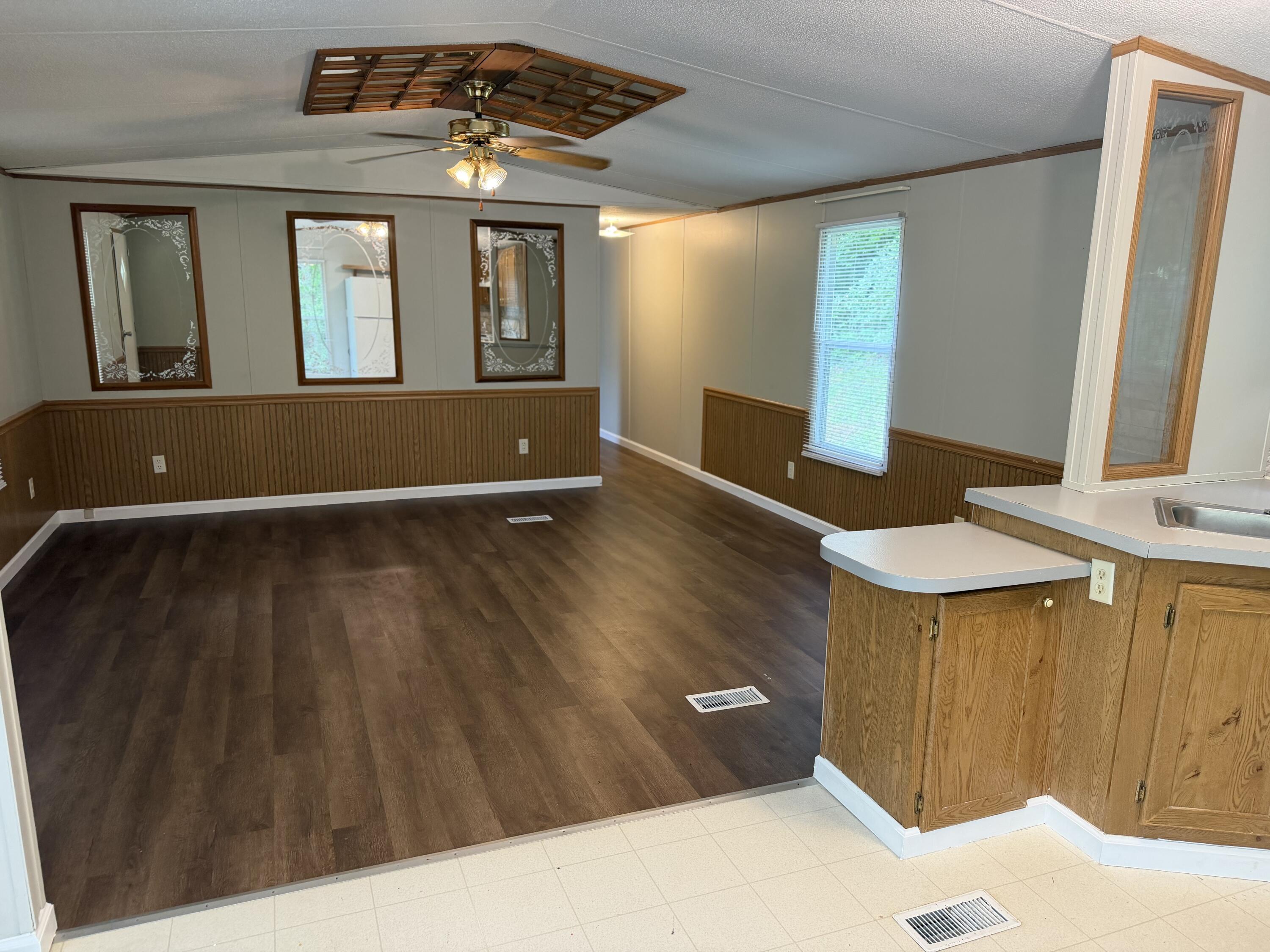 1326 Bacon Creek Road Corbin, KY 40701 - Photo 3 of 14 IMG_3912