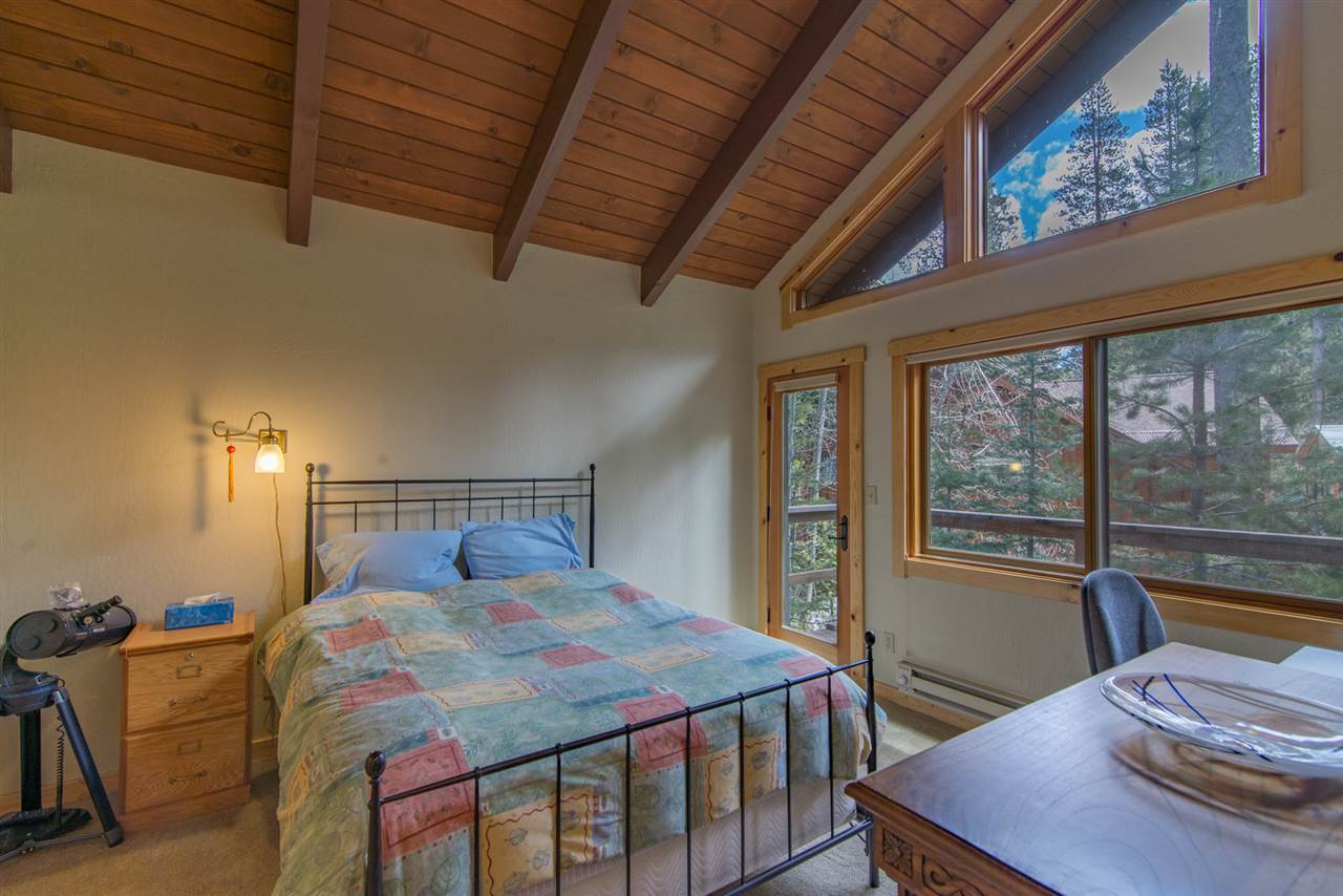 10237 Washoe Road Truckee, CA 96161 - Photo 8 of 14 Gallery Image 8