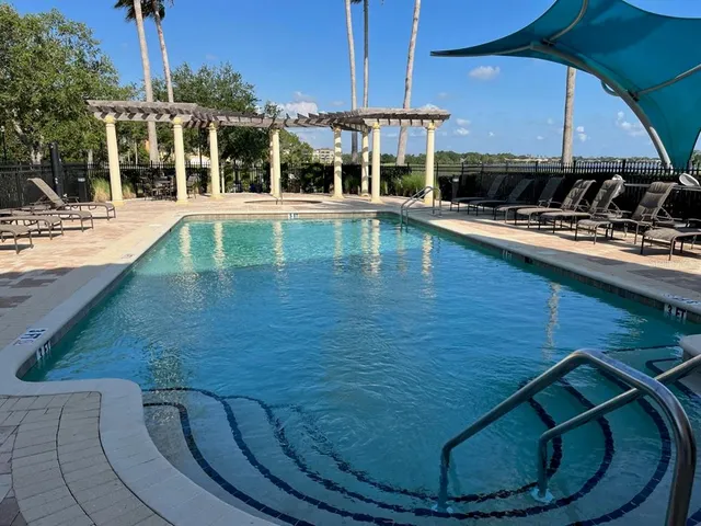$3,200 | 6360 Water Crest Way, Unit 302, Lakewood Ranch, FL 34202