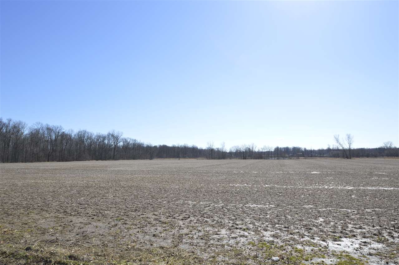 4305 Baird Road Fort Wayne, IN 46818 - Photo 2 of 24