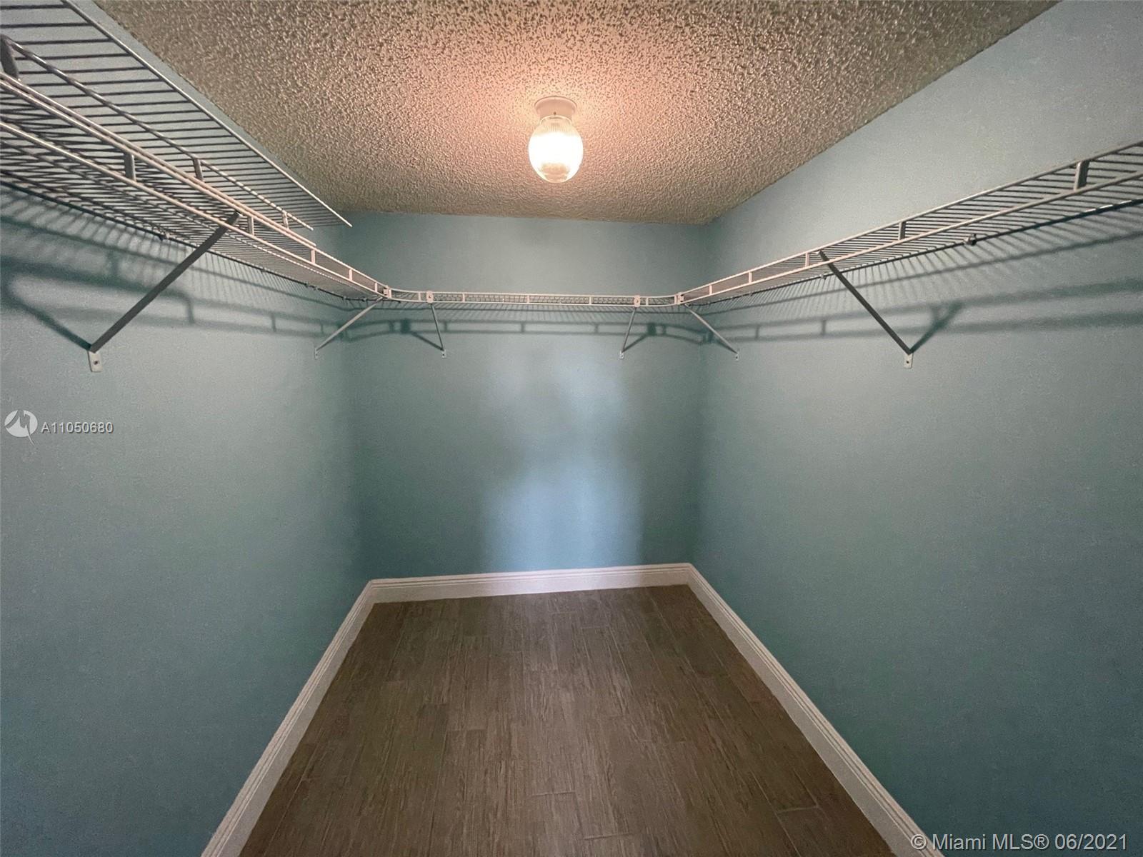 22100 Palms Way, Unit 105 Boca Raton, FL 33433 - Photo 12 of 21